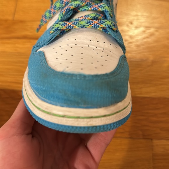 Nike Jordans - Picture 3 of 4